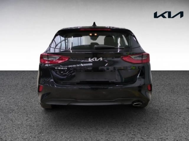 Kia Ceed / cee'd