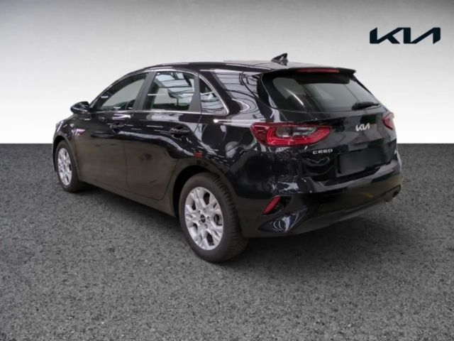 Kia Ceed / cee'd