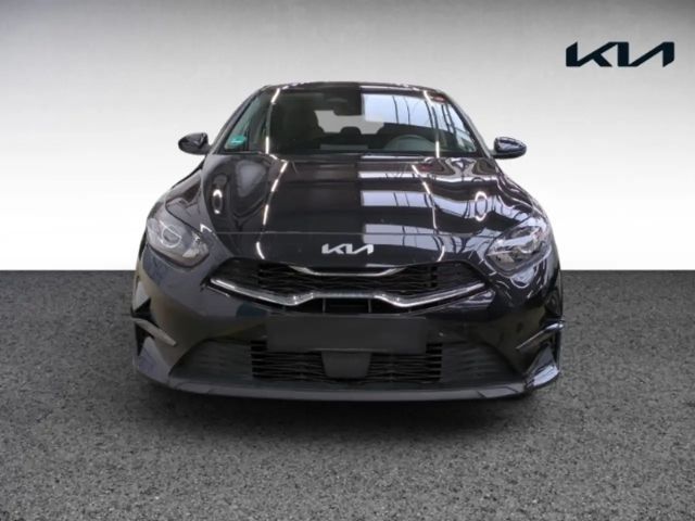 Kia Ceed / cee'd