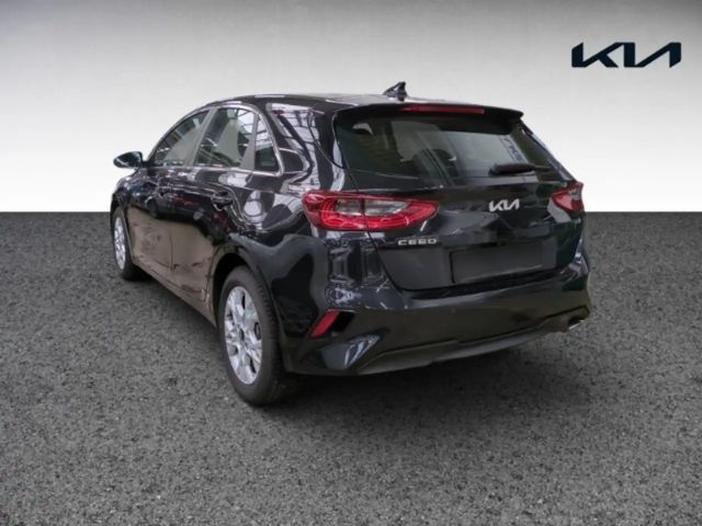 Kia Ceed / cee'd