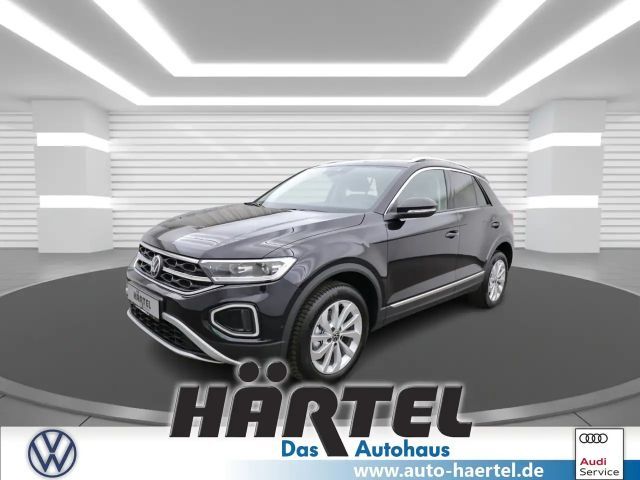 Volkswagen T-Roc STYLE 1.5 TSI DSG (+ACC-RADAR+NAVI+AHK) LED 2025 Benzine