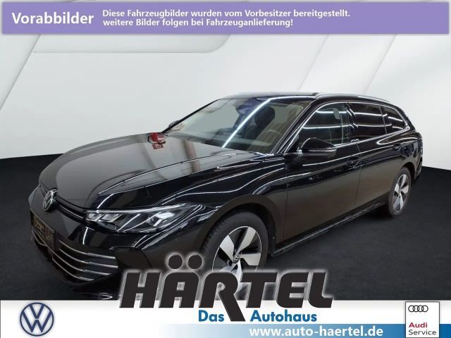 Volkswagen Passat Variant PASSAT BUSINESS 1.5 ETSI DSG (+ACC-RADAR) Navi LED 2025 Benzine