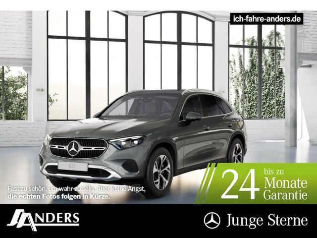 Mercedes-Benz GLC 220 2023 Diesel