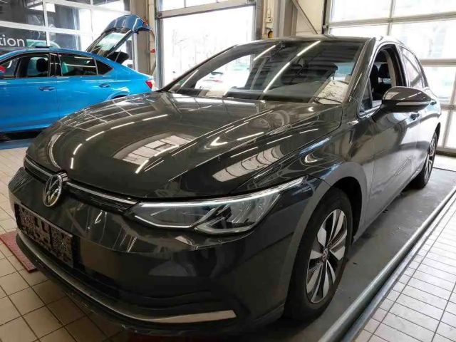 Volkswagen Golf MOVE 1.0 eTSI DSG APP KAMERA ACC ALU APS LED SITZHEIZUNG CLIMATRONIC 2024 Benzine