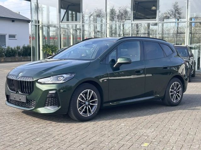 BMW 218 218 i M Sport / Leder / Glasdach / AHK schwenkbar 2024 Benzine