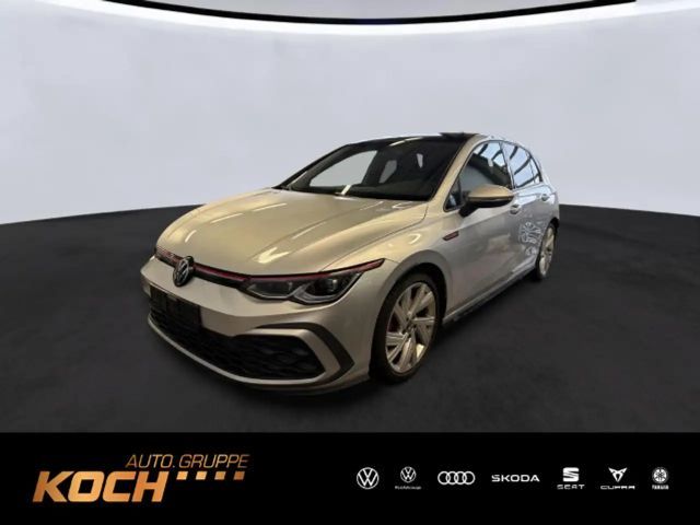 Volkswagen Golf GTI 2,0TSI  6-Gang Navi LED AHK Kamera Pano 2023 Benzine