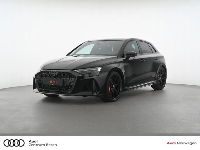 Audi RS3 SPORTBACK MATRIX LED NAVI PANO LEDER 2026 Benzine