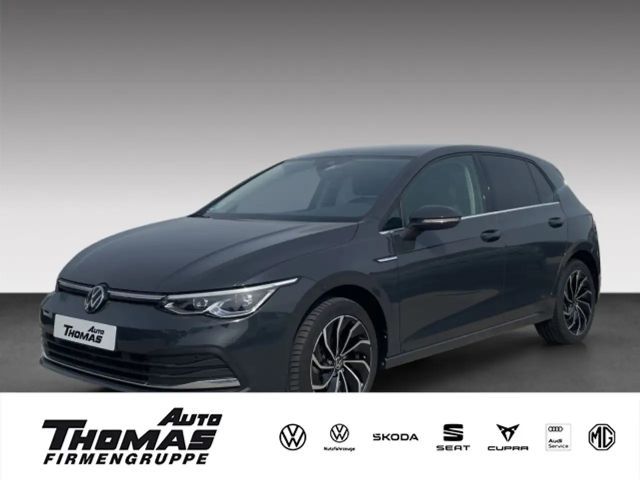 Volkswagen Golf VIII  Style 1.5 TSI LED+NAVI+PDC+RFK 2024 Benzine