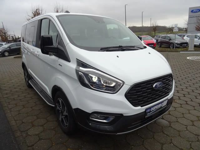 Ford Tourneo Custom