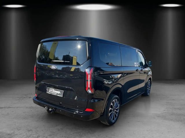 Ford Tourneo