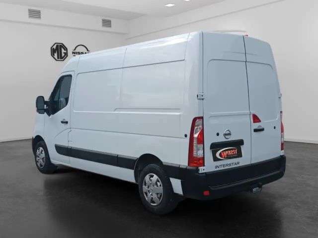 Nissan Interstar