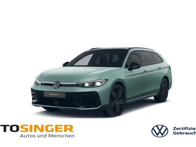 Volkswagen Passat Variant R-Line TSI DSG 4M *AHK*PANO*HUD* 2025 Benzine