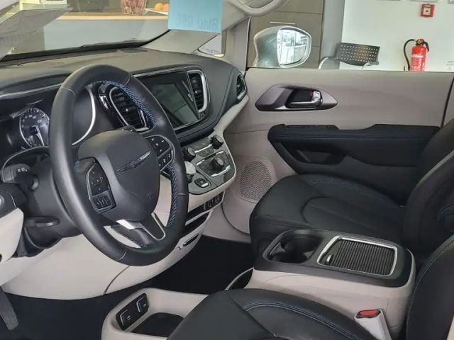 Chrysler Pacifica