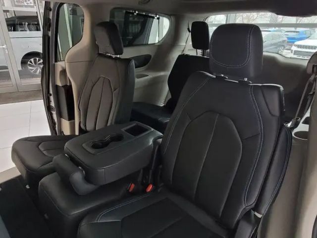 Chrysler Pacifica