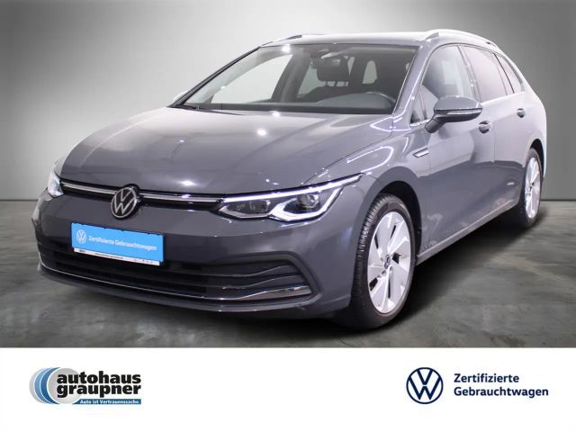 Volkswagen Golf VIII Variant 1.5 TSI DSG Style ACC LED 2022 Benzine