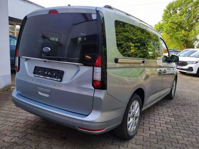 Ford Grand Tourneo