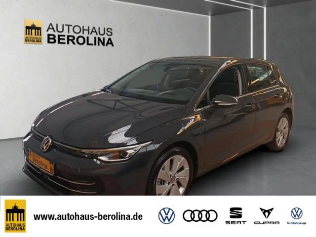 Volkswagen Golf VIII 1.5 eHybrid Style DSG *HuD*NAV*SHZ* 2025 Hybride / Benzine