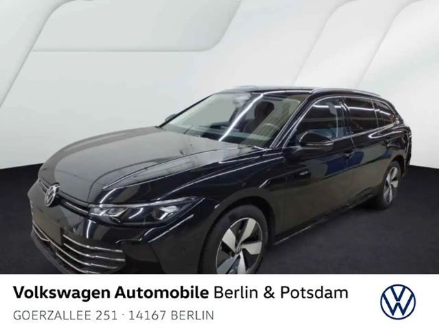Volkswagen Passat Variant 1.5 eTSI DSG Navi R-Kam AHK LED 2025 Benzine