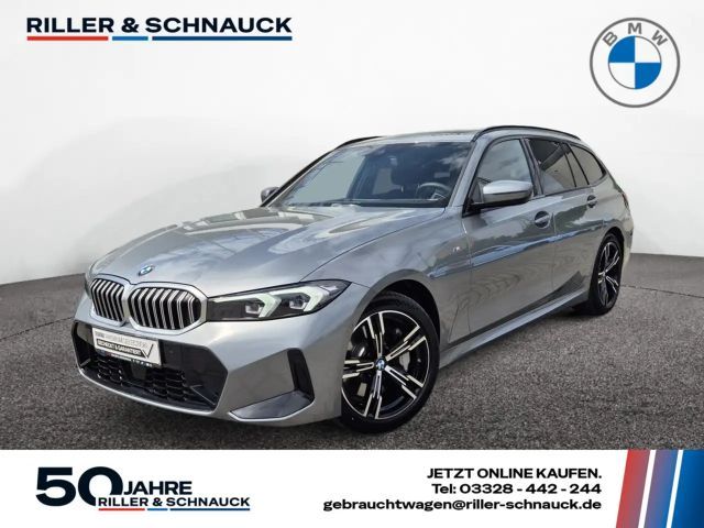 BMW 330 i Touring xDrive M Sport AHK+PANO+ACC+KAM+ 2025 Benzine