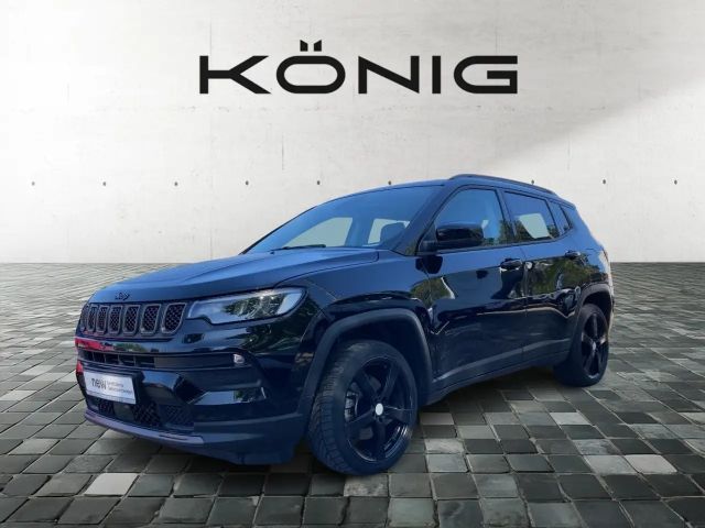 Jeep Compass PHEV MY22 + Upland 2022 Hybride / Benzine