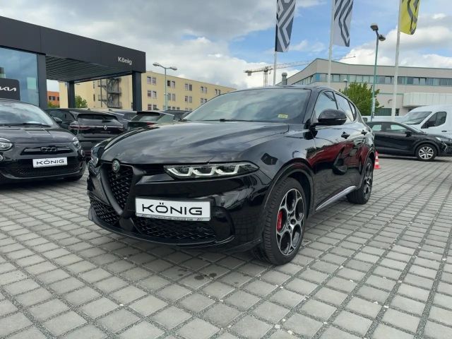 Alfa Romeo Tonale VELOCE  Automatik, Carplay 2023 Hybride / Benzine