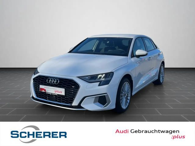 Audi A3 advanced 30 TFSI S tronic NAVI+ INT 2023 Benzine