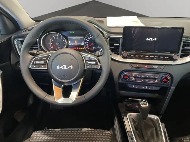 Kia Ceed / cee'd