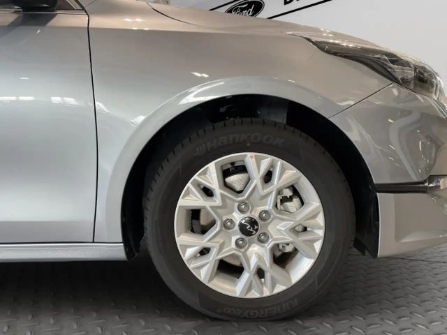 Kia Ceed / cee'd