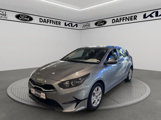 Kia Ceed / cee'd