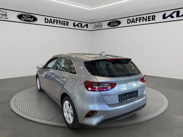 Kia Ceed / cee'd