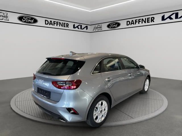 Kia Ceed / cee'd