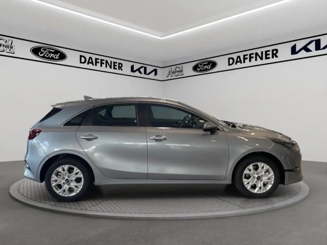 Kia Ceed / cee'd