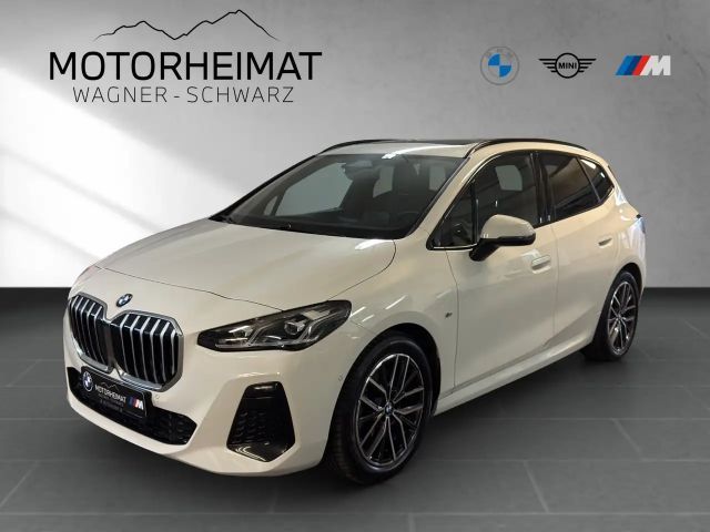 BMW 223 i xDrive Active Tourer M Sport Pano AHK HUD 2023 Benzine