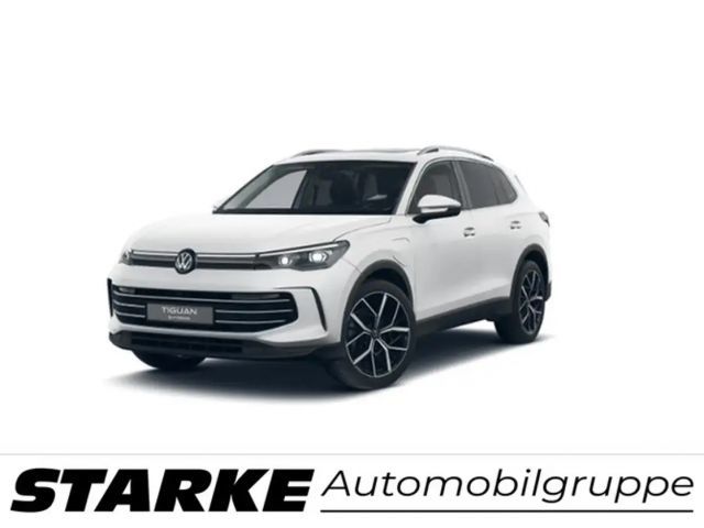 Volkswagen Tiguan 1.5 TSI eHybrid DSG Elegance LED-Matrix AHK Navi 2025 Hybride / Benzine