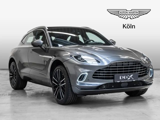 Aston Martin DBX Magnetic Silver Onyx Black 2024 Benzine