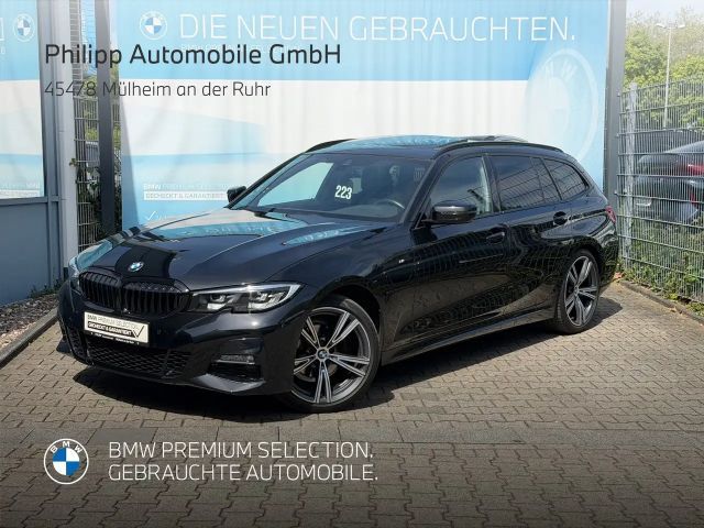 BMW 318 i Touring M Sport PANO HiFi 19" DA Keyless 2022 Benzine