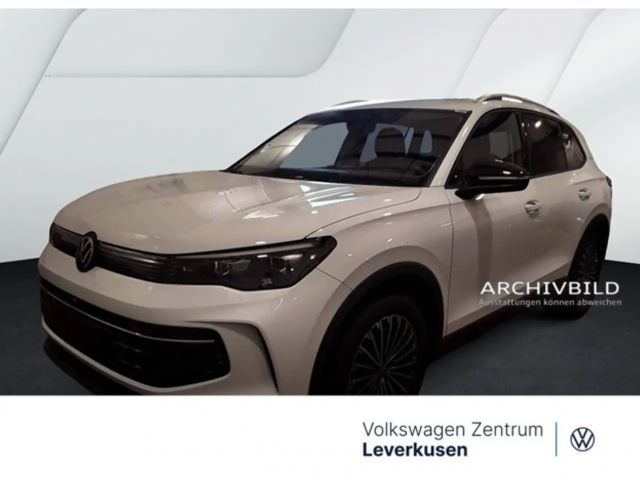 Volkswagen Tiguan DSG AHK ACC LED 360°KAM SHZ PDC 2025 Benzine