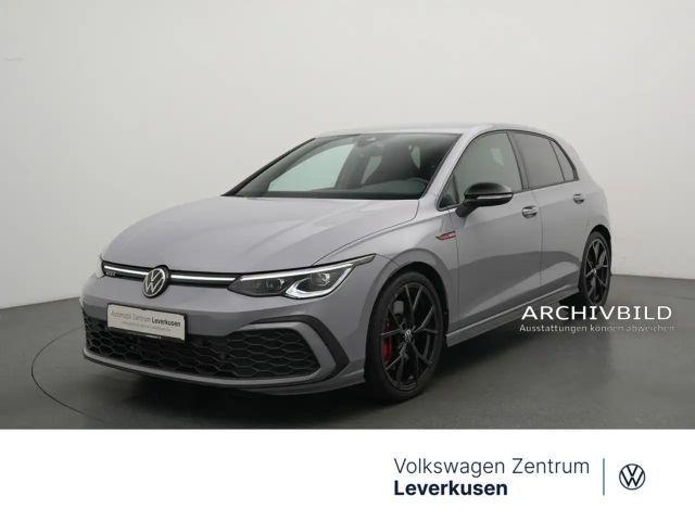 Volkswagen Golf VIII GTI DSG ACC LED KAM SHZ NAVI 2024 Benzine