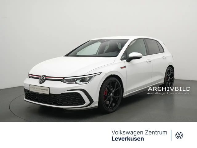 Volkswagen Golf VIII GTI DSG SHZ LED PDC KLIMA PORT NAVI 2023 Benzine