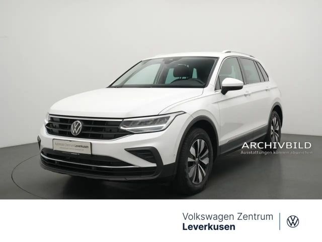Volkswagen Tiguan Move ACC LED NAVI KAM SHZ 2024 Diesel