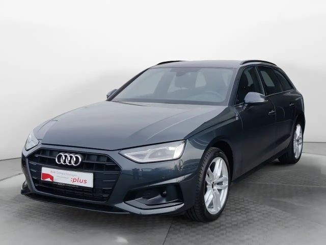 Audi A4 35 TFSI S-Tronic Advanced, AHK, ACC, Am 2022 Benzine