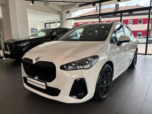 BMW 218 i MSport M Sportpaket Head-Up HK HiFi DAB 2024 Benzine