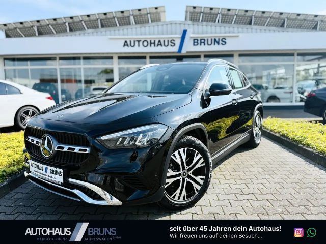 Mercedes-Benz GLA 200 d PROGRESSIVE, AHK schw., LED, RFK, PTS, SHZ, EPH 2024 Diesel