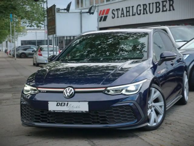 Volkswagen Golf VIII Lim. GTI / APR / Travel Assistent / 2022 Benzine