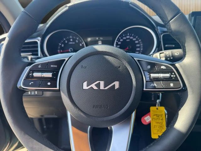 Kia Ceed / cee'd