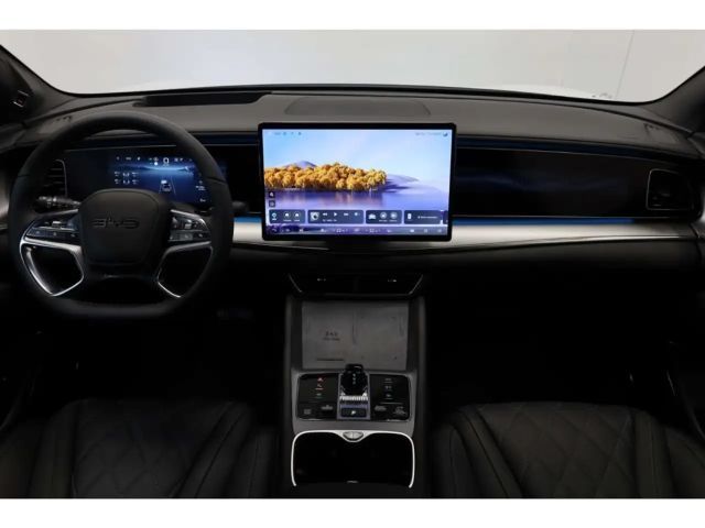 BYD Sealion 7