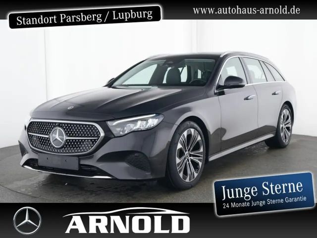 Mercedes-Benz E 220 E 220 T d Avantgarde Pano AHK Distr Kamera Totw. 2025 Diesel