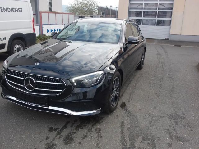 Mercedes-Benz E 220 E T-Modell E 220 d 2023 Diesel