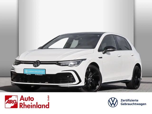 Volkswagen Golf VIII R-Line 1.5 eTSI DSG PANO/LED/NAVI/RÜCKFK 2024 Benzine