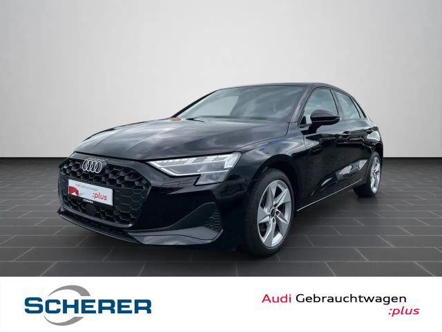 Audi A3 35 TFSI S tronic NAVI RFK LED SHZ S 2025 Benzine
